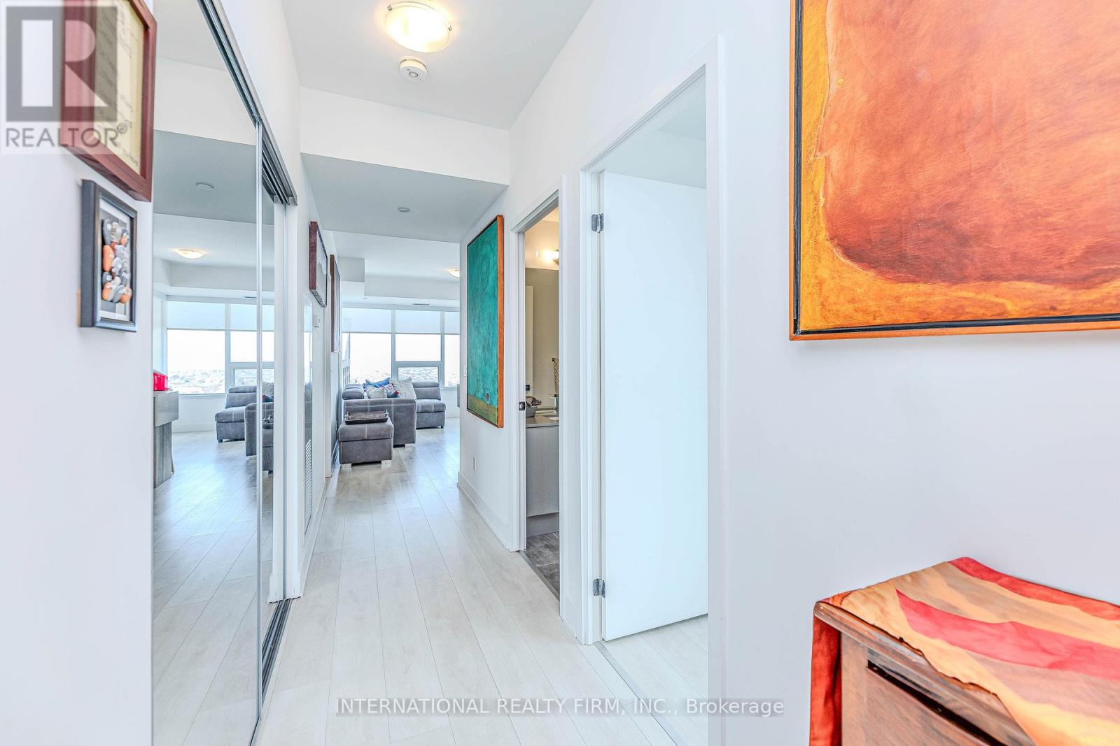 1307 - 2481 Taunton Road, Oakville, Ontario  L6H 3R7 - Photo 8 - W12333006
