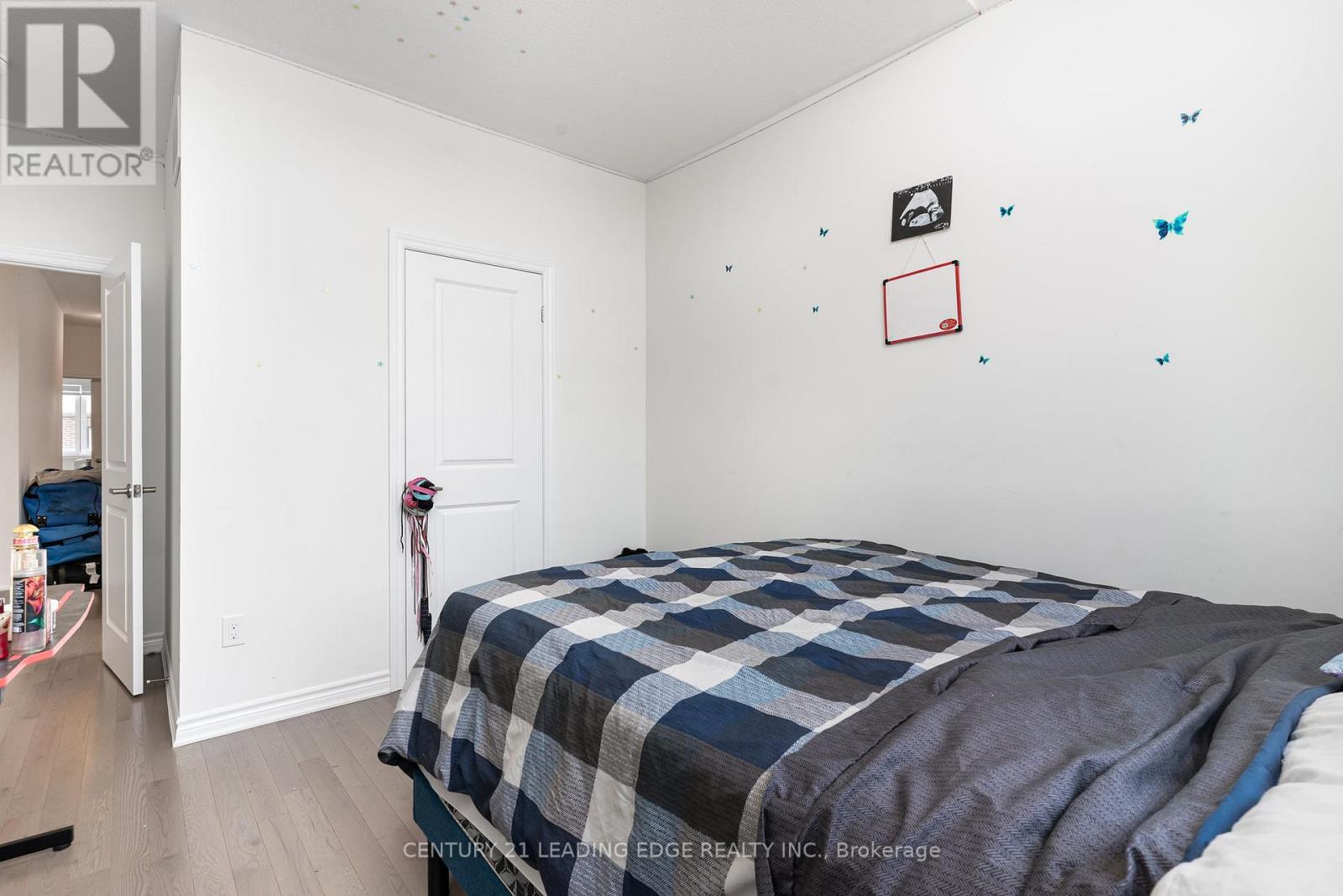35 Petch Avenue, Caledon, Ontario  L7C 4J7 - Photo 15 - W12333123