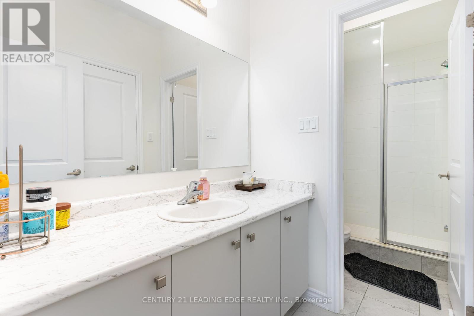 35 Petch Avenue, Caledon, Ontario  L7C 4J7 - Photo 16 - W12333123
