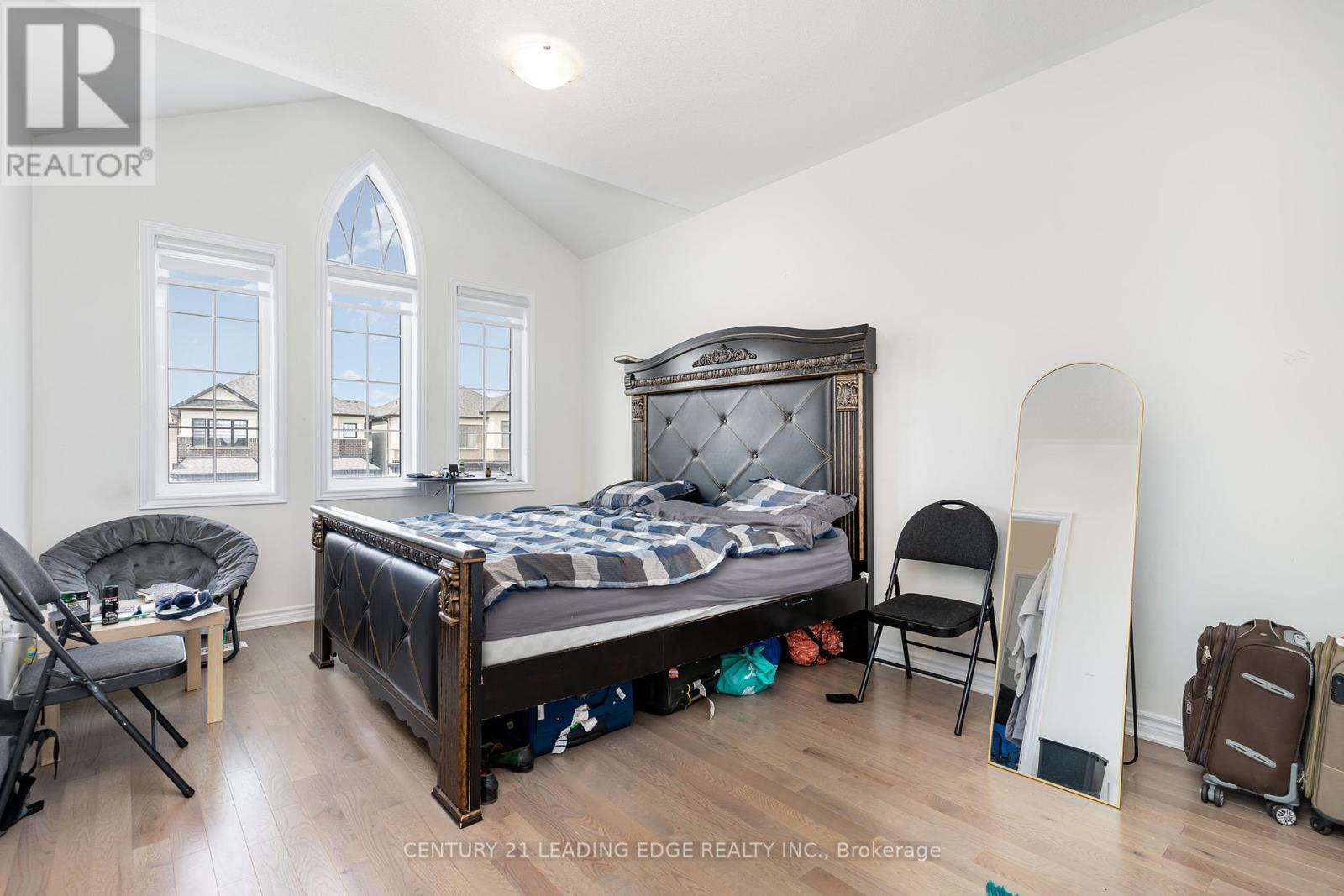 35 Petch Avenue, Caledon, Ontario  L7C 4J7 - Photo 17 - W12333123