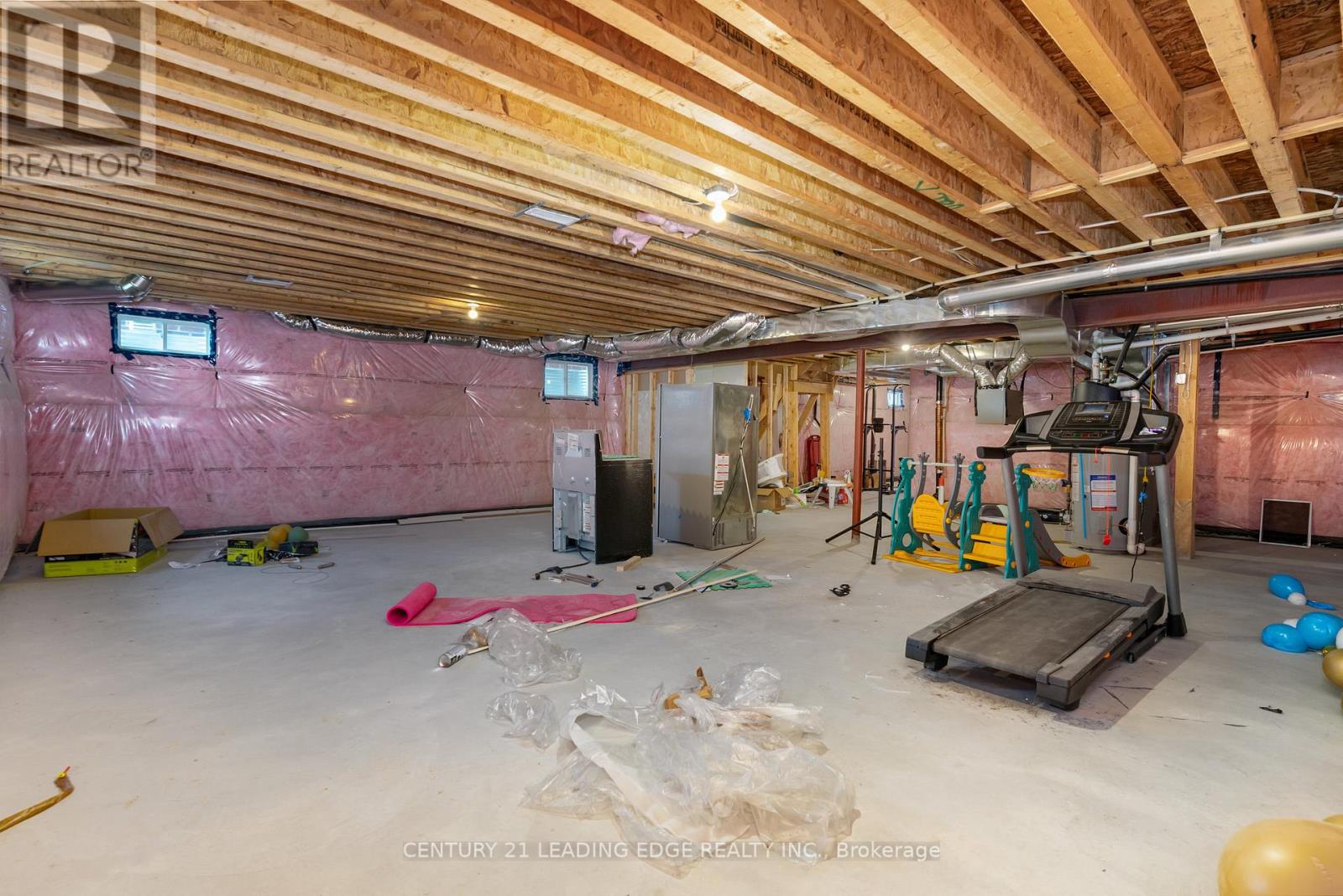 35 Petch Avenue, Caledon, Ontario  L7C 4J7 - Photo 20 - W12333123