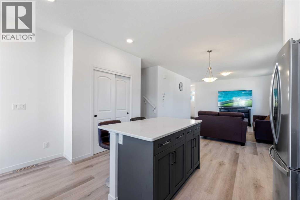180 Chelsea Glen, Chestermere, Alberta  T1X 2P4 - Photo 11 - A2233183