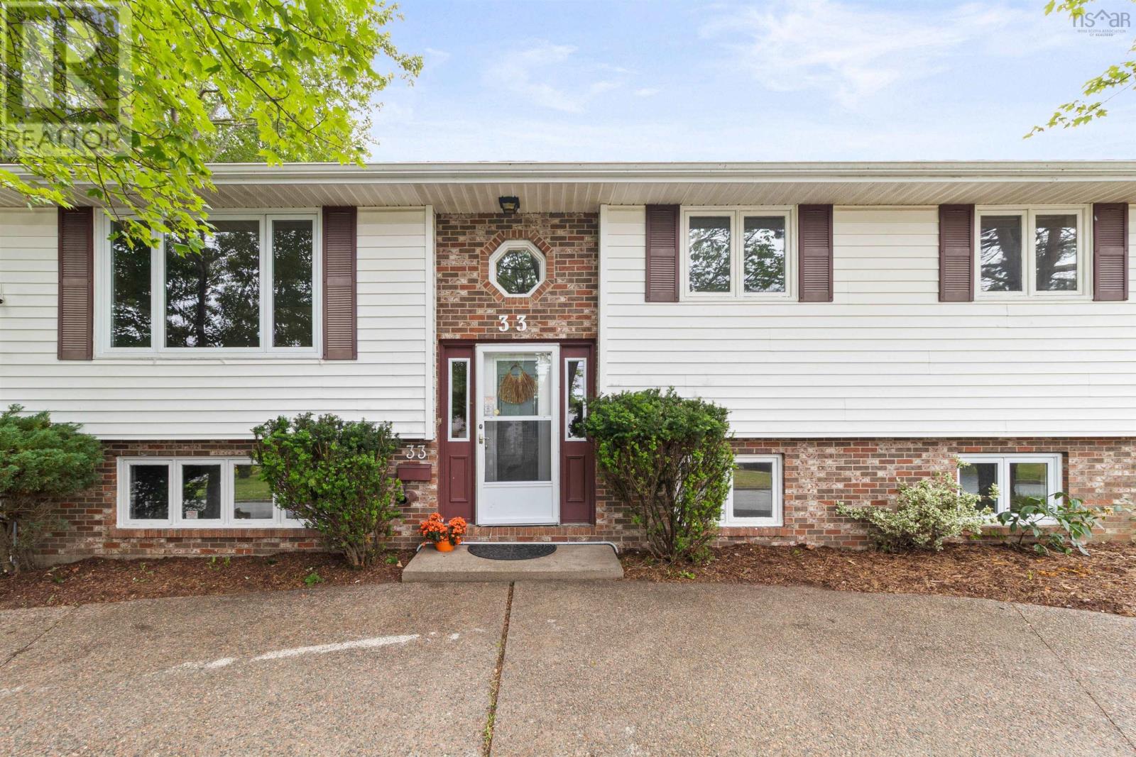 33 Josephine Court, Dartmouth, Nova Scotia  B2W 6A1 - Photo 3 - 202518560