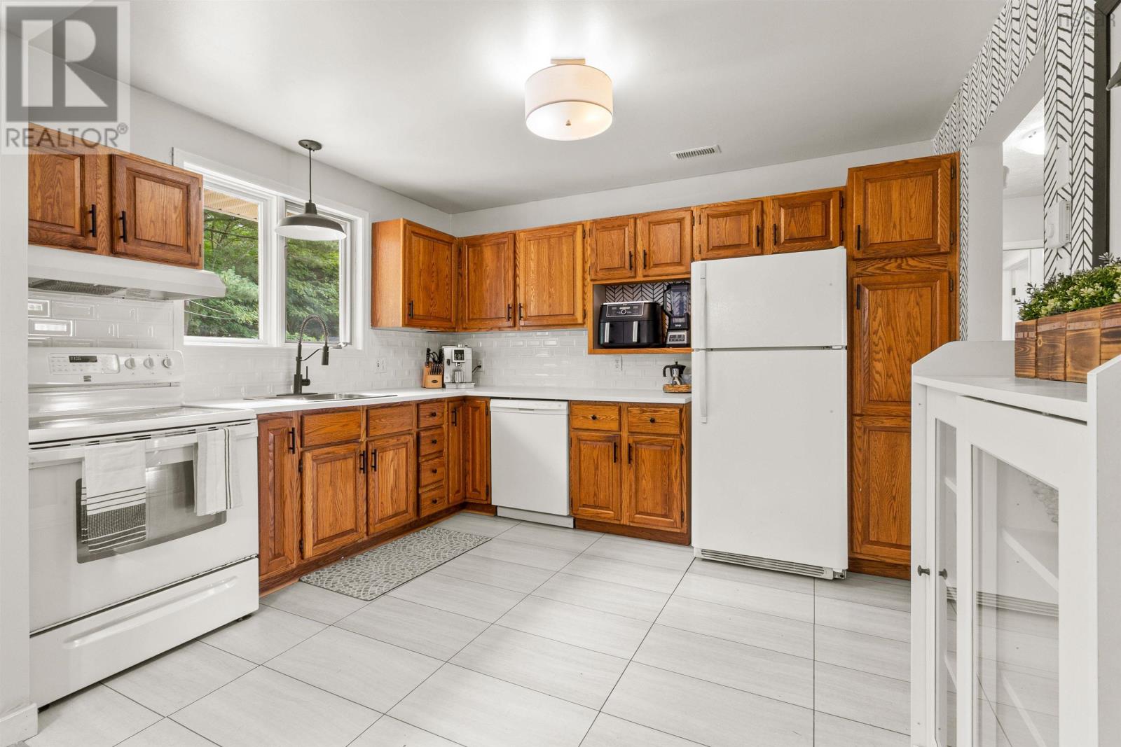 33 Josephine Court, Dartmouth, Nova Scotia  B2W 6A1 - Photo 6 - 202518560