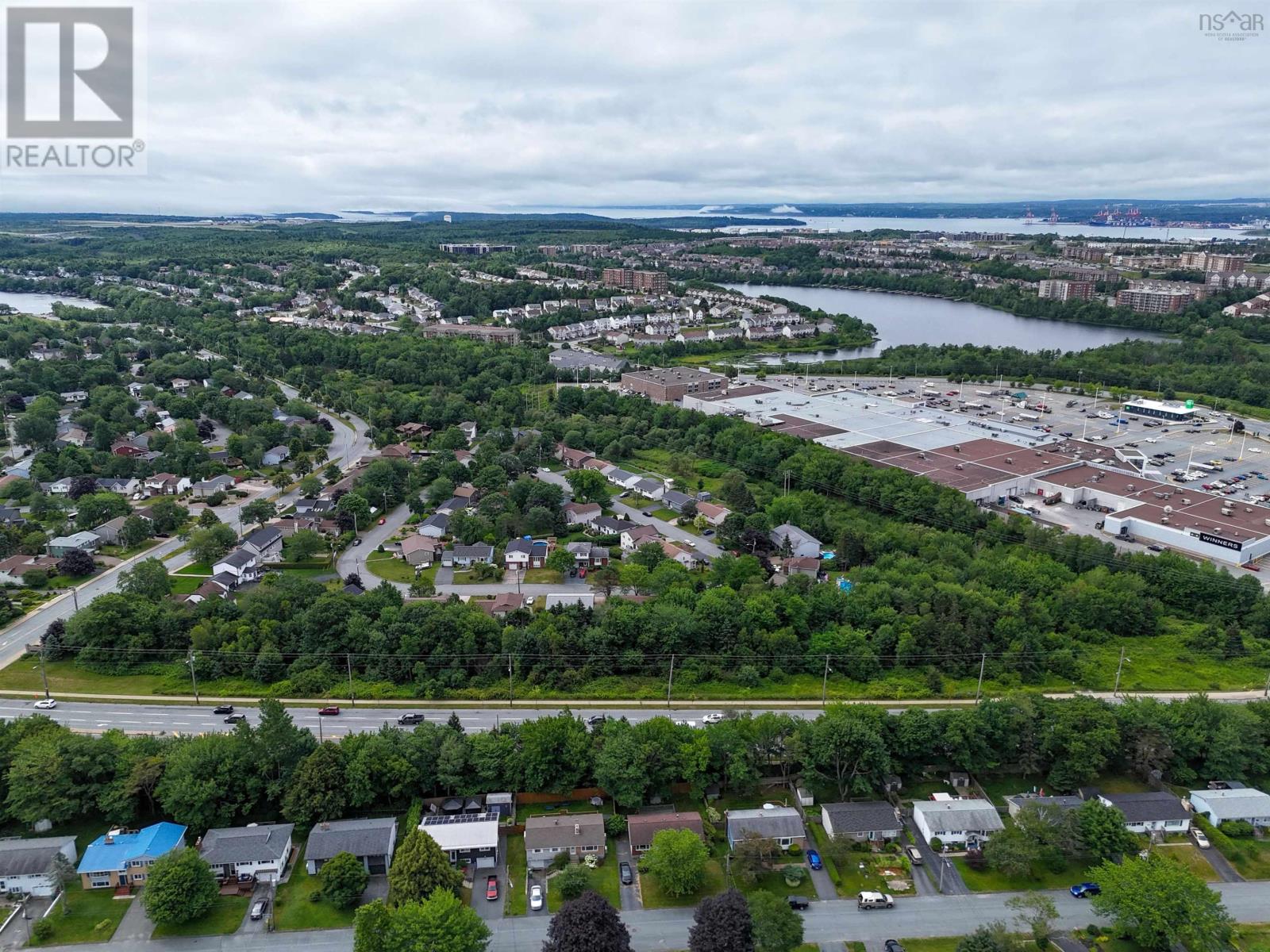 33 Josephine Court, Dartmouth, Nova Scotia  B2W 6A1 - Photo 48 - 202518560
