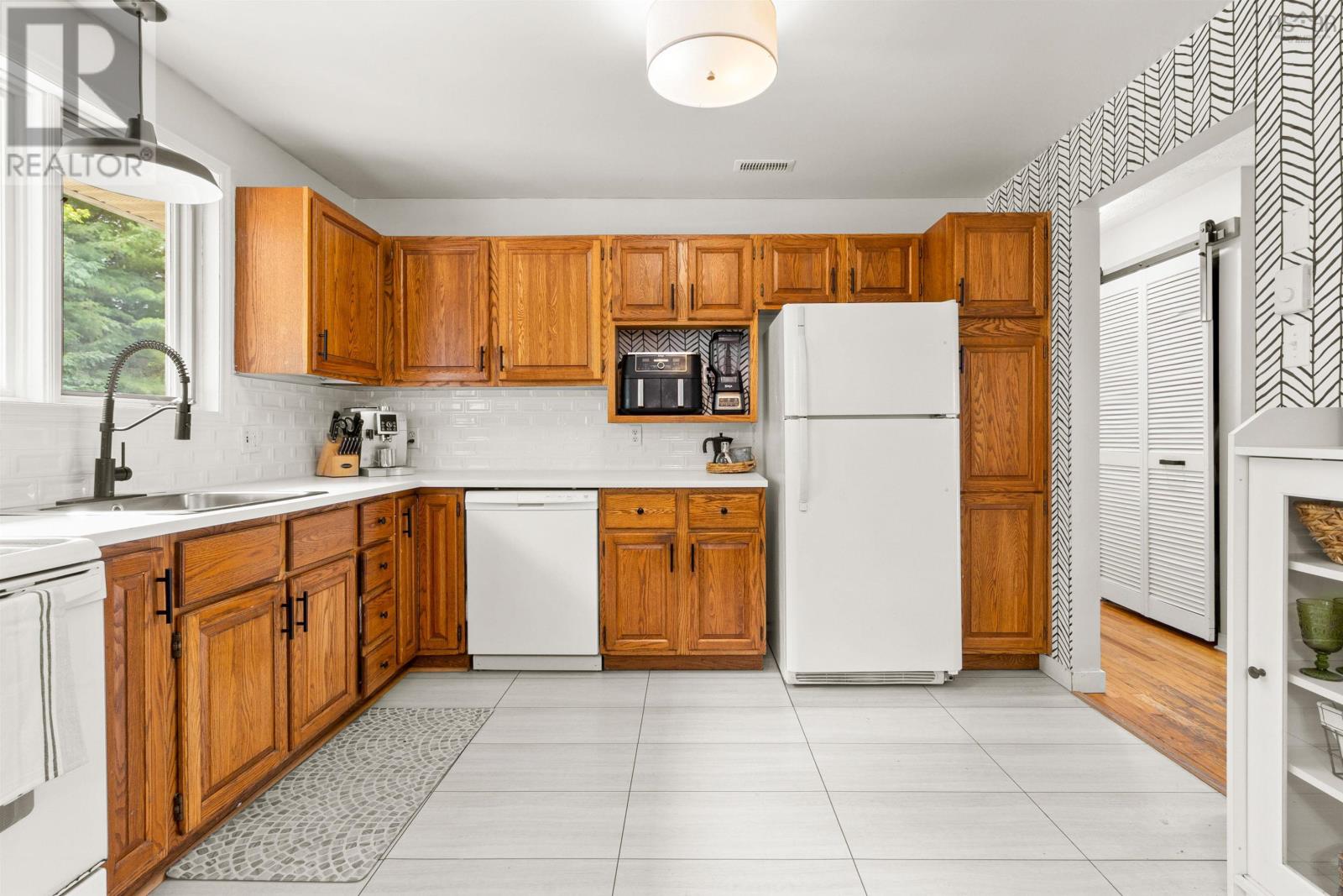 33 Josephine Court, Dartmouth, Nova Scotia  B2W 6A1 - Photo 7 - 202518560