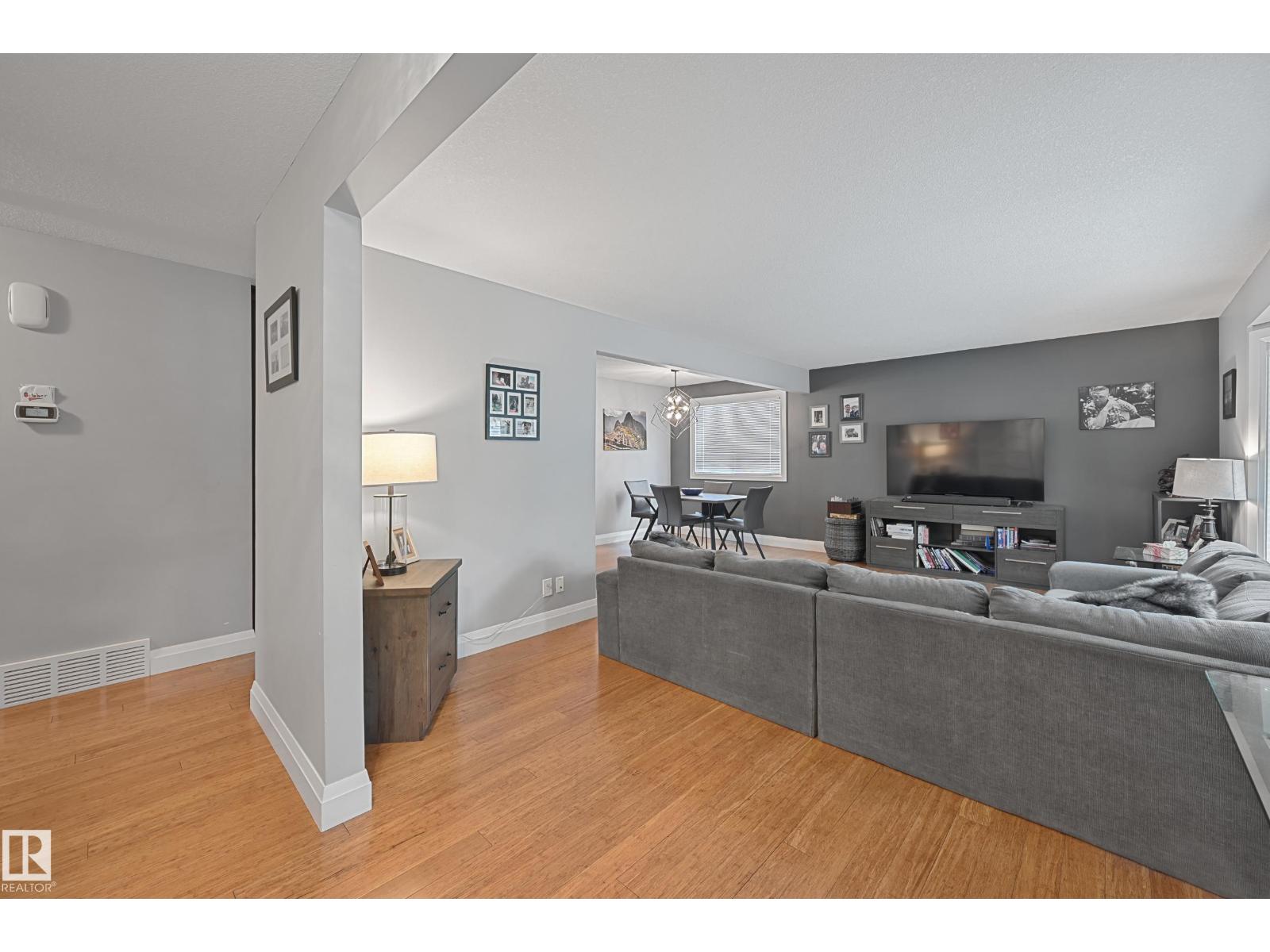 Property at 69 LAMBERT CR image 4