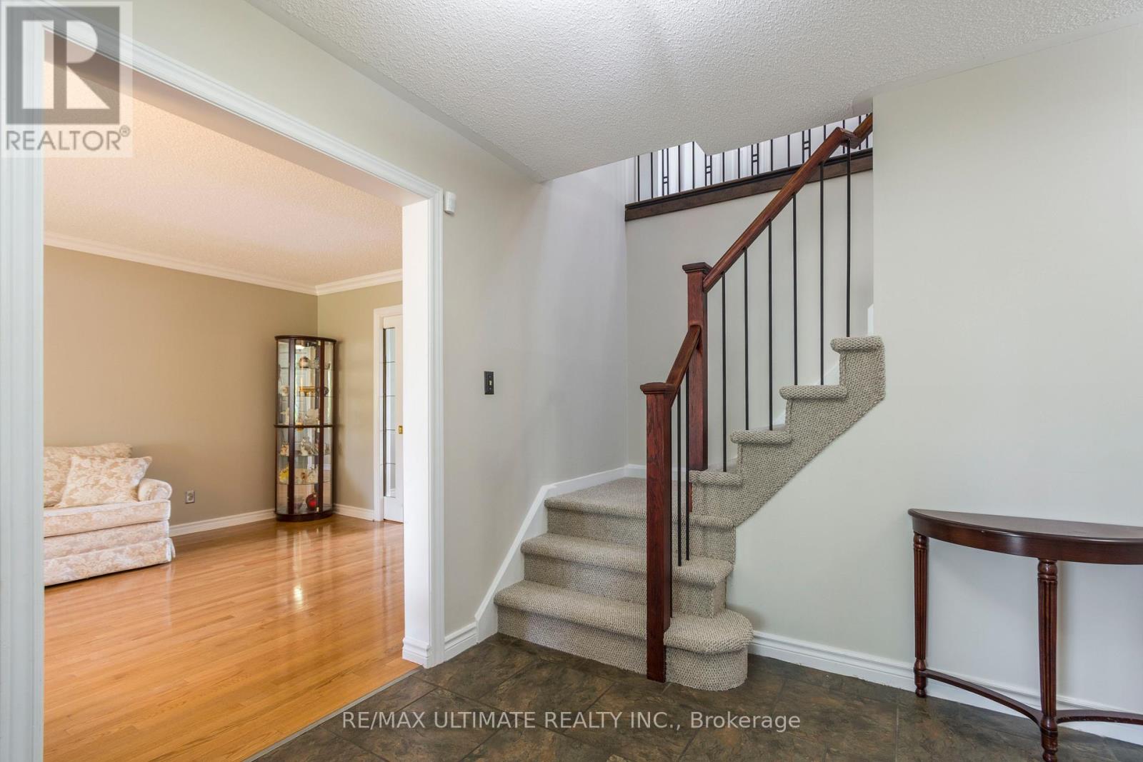 34 Briarwood Cres Crescent, Belleville, Ontario  K8N 5K9 - Photo 5 - X12333013