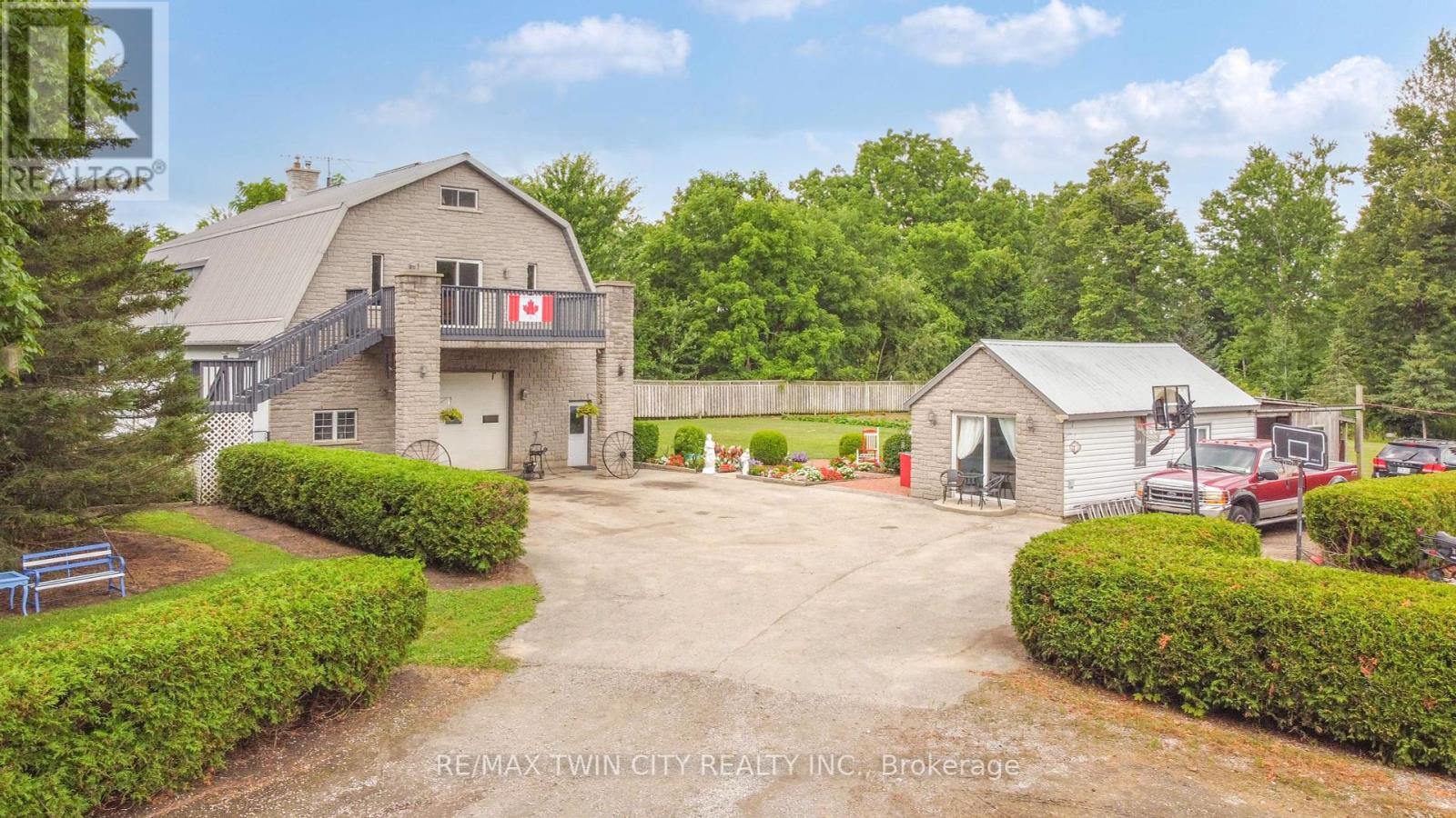 141 Queen Street, Norfolk, Ontario  N0E 1P0 - Photo 4 - X12333027