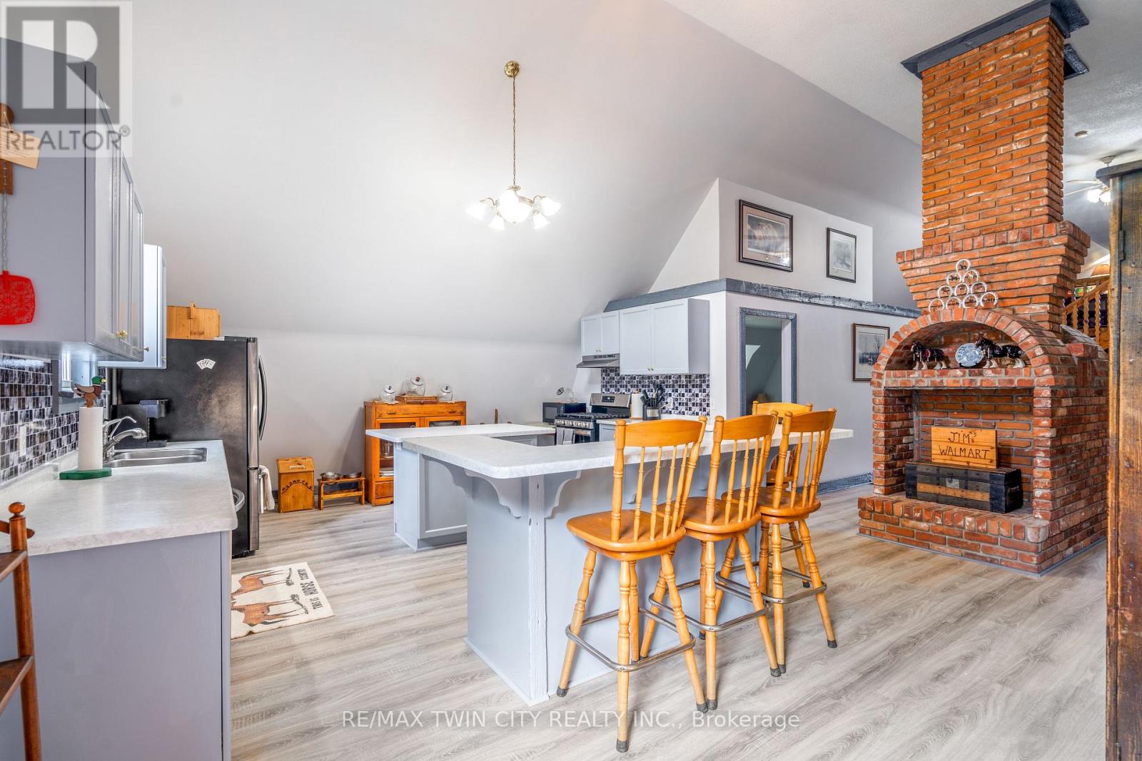 141 Queen Street, Norfolk, Ontario  N0E 1P0 - Photo 9 - X12333027