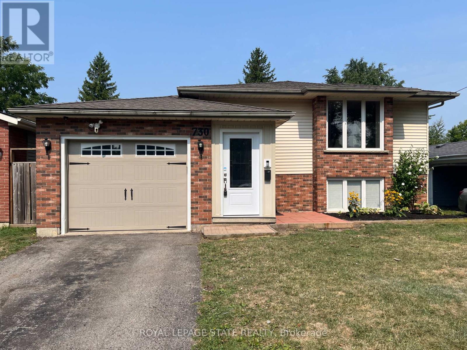 Property at 730 JOHN STREET image 2