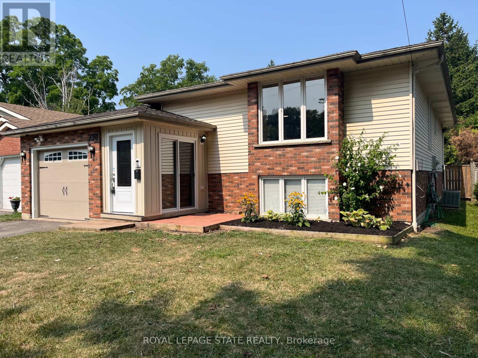 Property at 730 JOHN STREET image 5