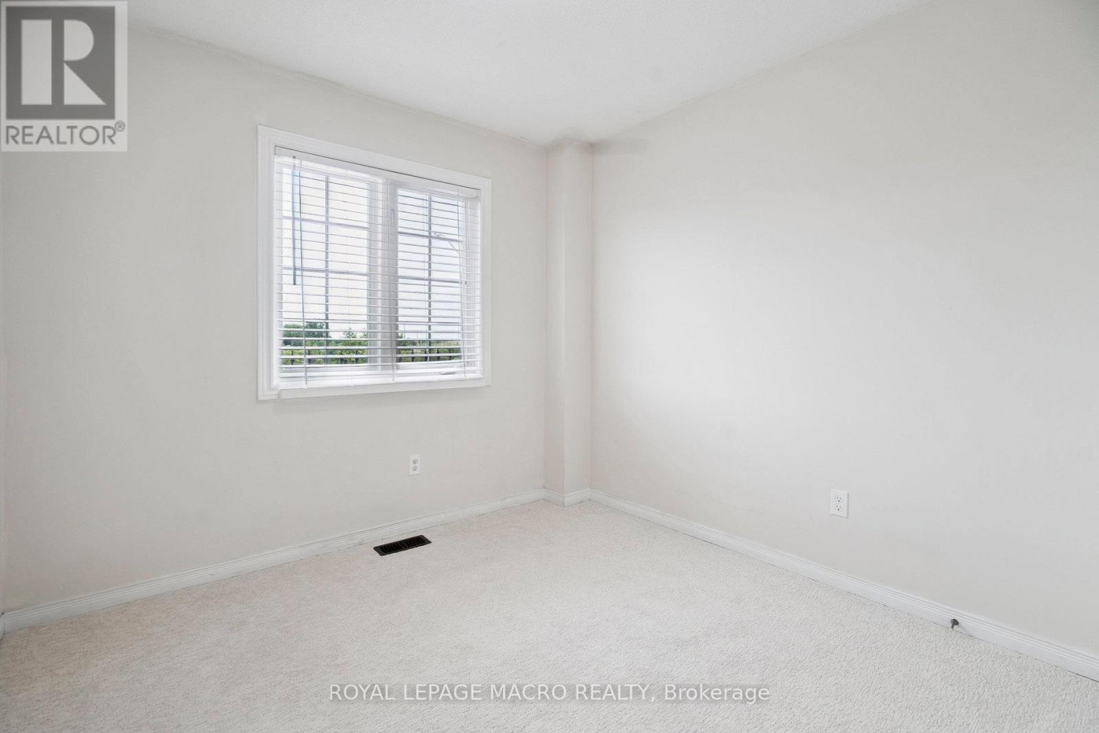 29 Trafalgar Drive, Hamilton (Stoney Creek), Ontario  L8J 0E2 - Photo 29 - X12333125