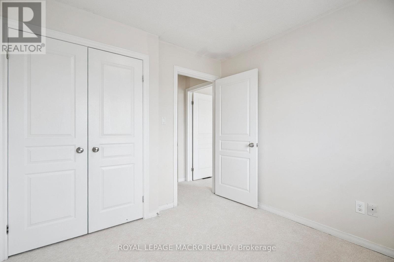 29 Trafalgar Drive, Hamilton (Stoney Creek), Ontario  L8J 0E2 - Photo 30 - X12333125