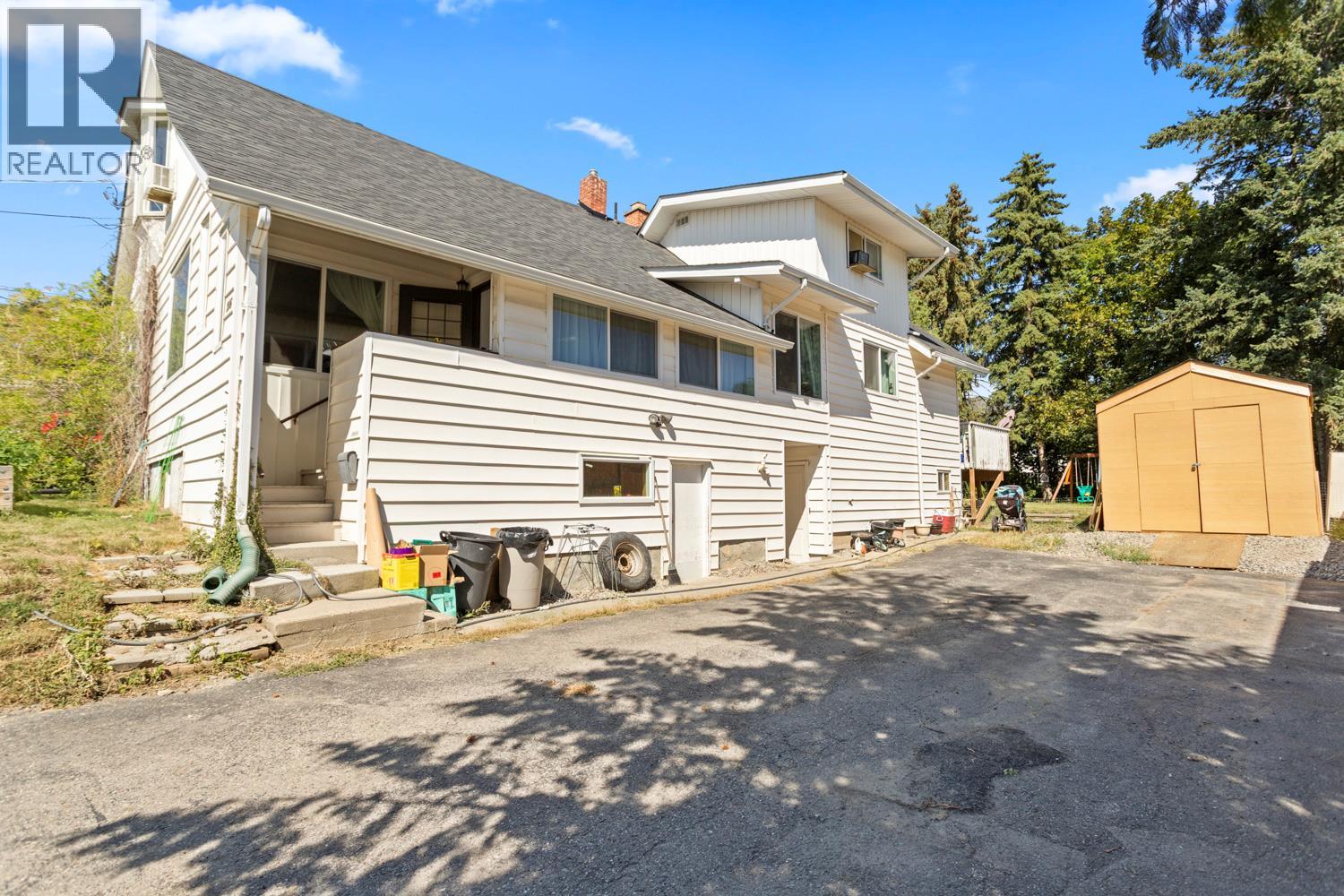 216 24th Avenue S, Creston, British Columbia  V0B 1G5 - Photo 2 - 10357956