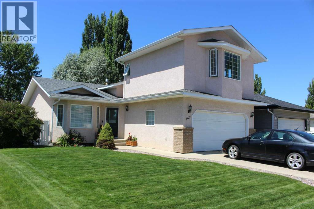 Property at 167 Mt Rundle Road W image 1