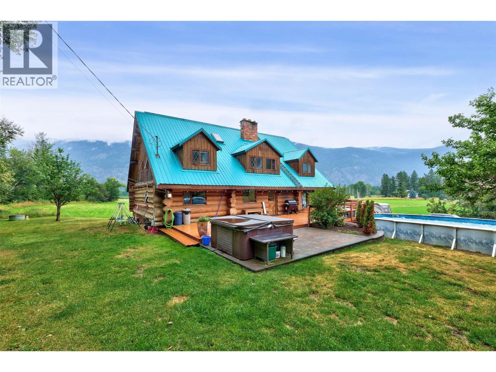 601 Yellowhead Highway S, mclure, British Columbia