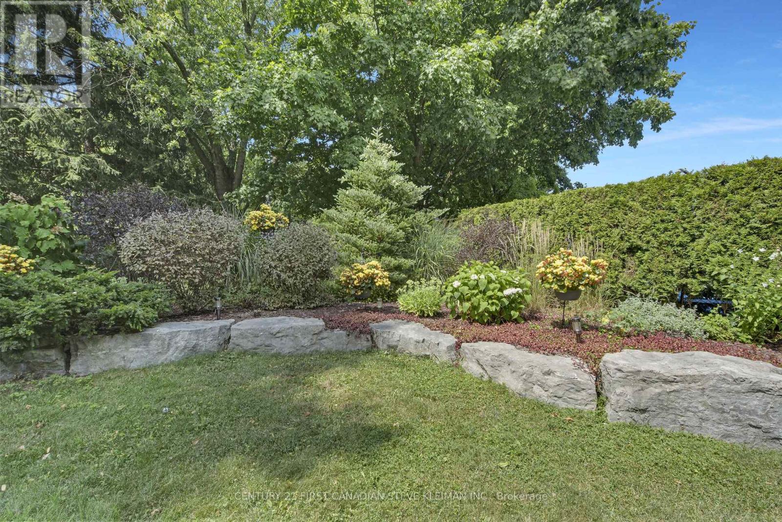 96 Meridene Crescent W, London North (North G), Ontario  N5X 1G2 - Photo 39 - X12333381