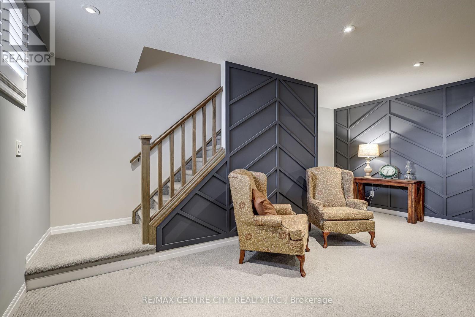41 Honey Bend, St. Thomas, Ontario  N5P 3S6 - Photo 31 - X12333382