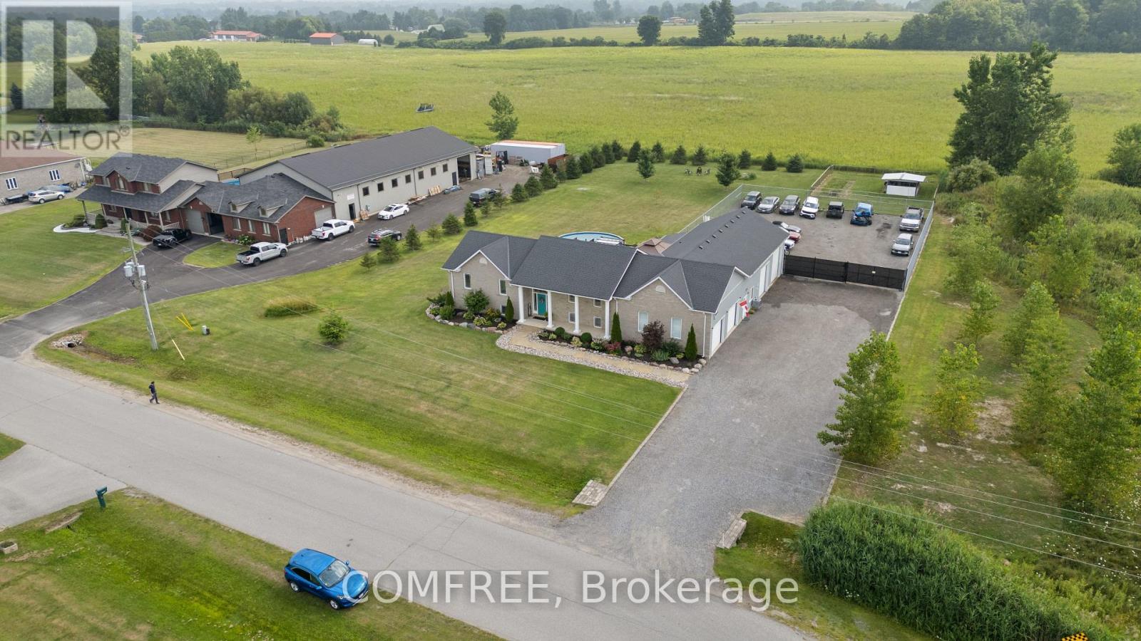 1 Starlight Lane, Thames Centre, Ontario  N0L 1G5 - Photo 2 - X12333217