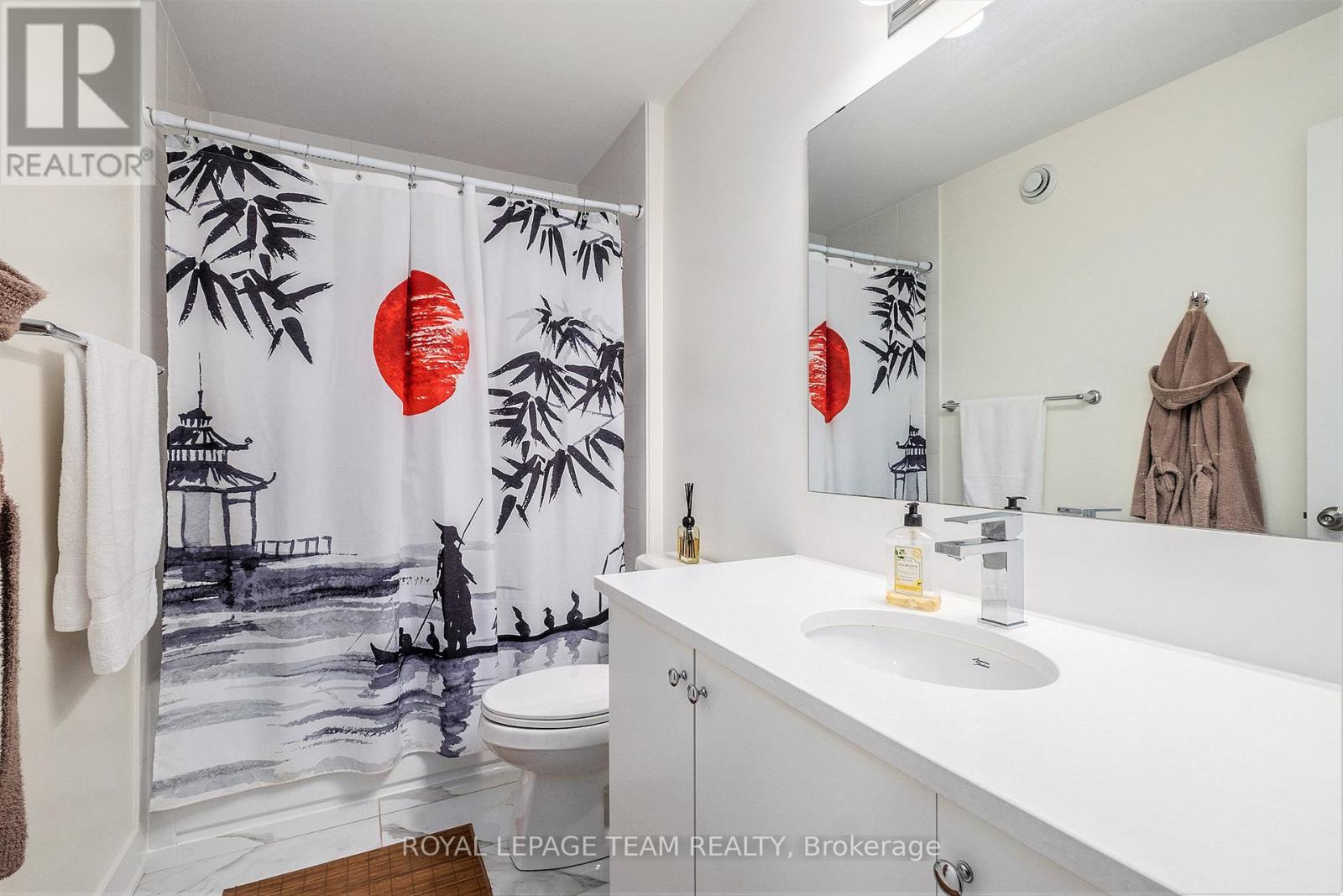 574 Triangle Street, Ottawa, Ontario  K2V 0M1 - Photo 19 - X12333352