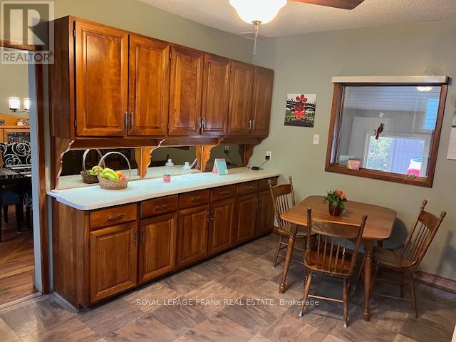 7 Hastings Street N, Bancroft, Ontario  K0L 1C0 - Photo 6 - X12330491