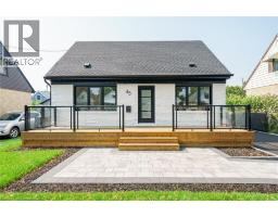 45 SYLVIA Crescent, Hamilton, Ontario