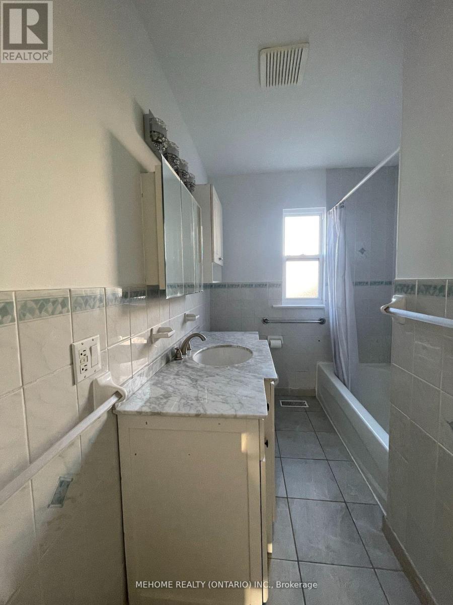 Main - 83 Cornwallis Drive, Toronto, Ontario  M1P 1H6 - Photo 9 - E12333173