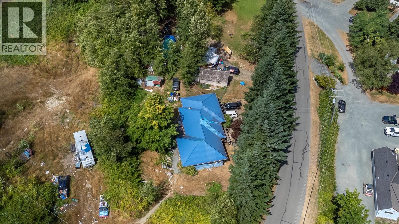 Property at 820 Homewood Rd image 2
