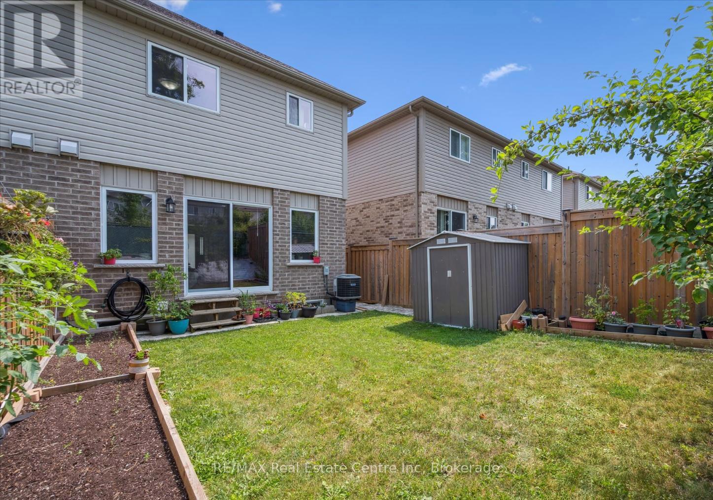 23 Ambrous Crescent, Guelph, Ontario  N1G 0G1 - Photo 19 - X12333260