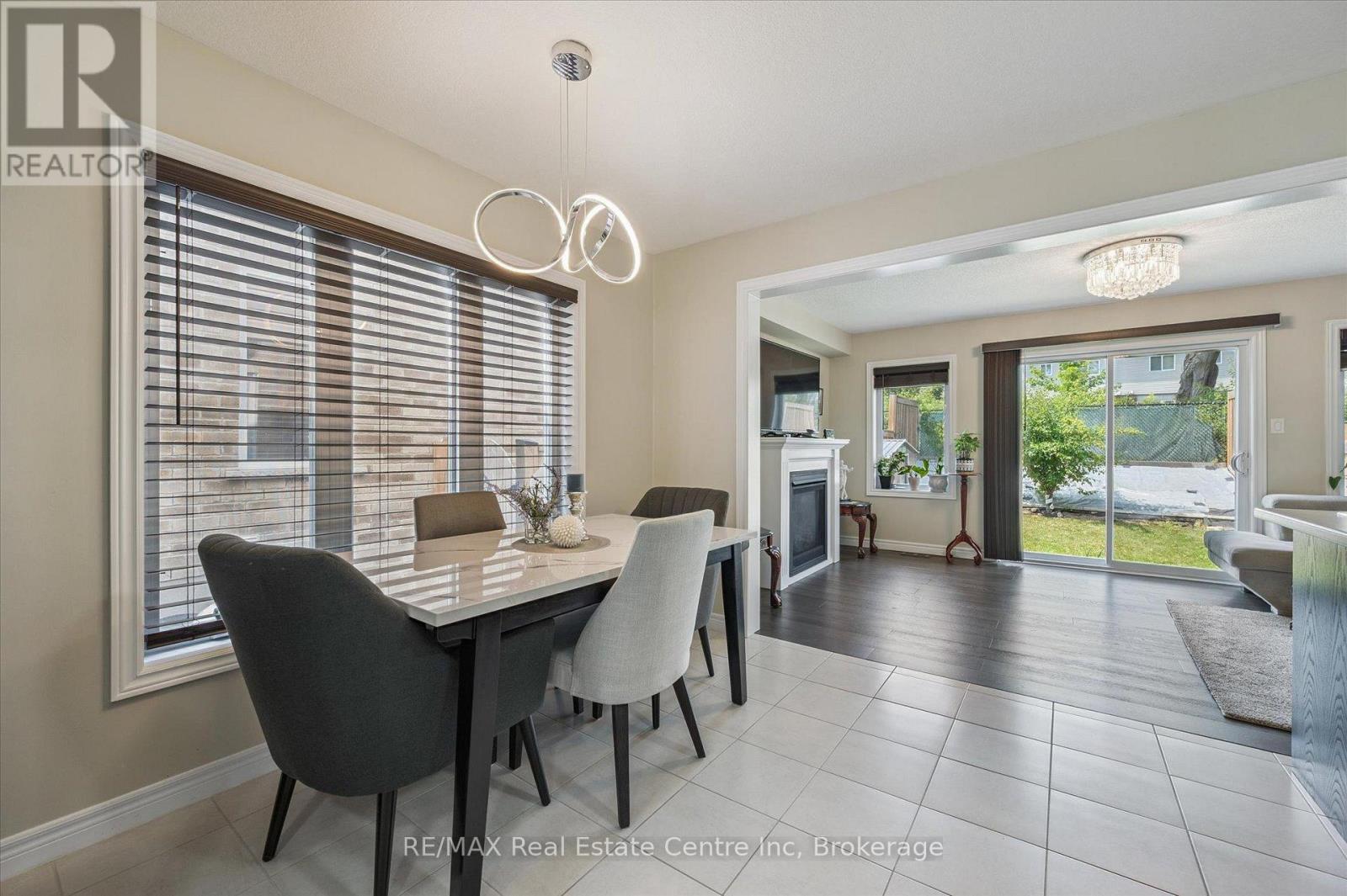 23 Ambrous Crescent, Guelph, Ontario  N1G 0G1 - Photo 6 - X12333260