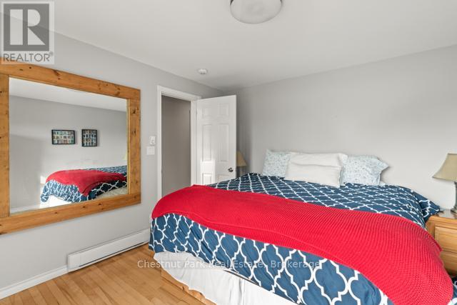 82 Seelys Road, Huntsville, Ontario  P1H 2J3 - Photo 17 - X12333325