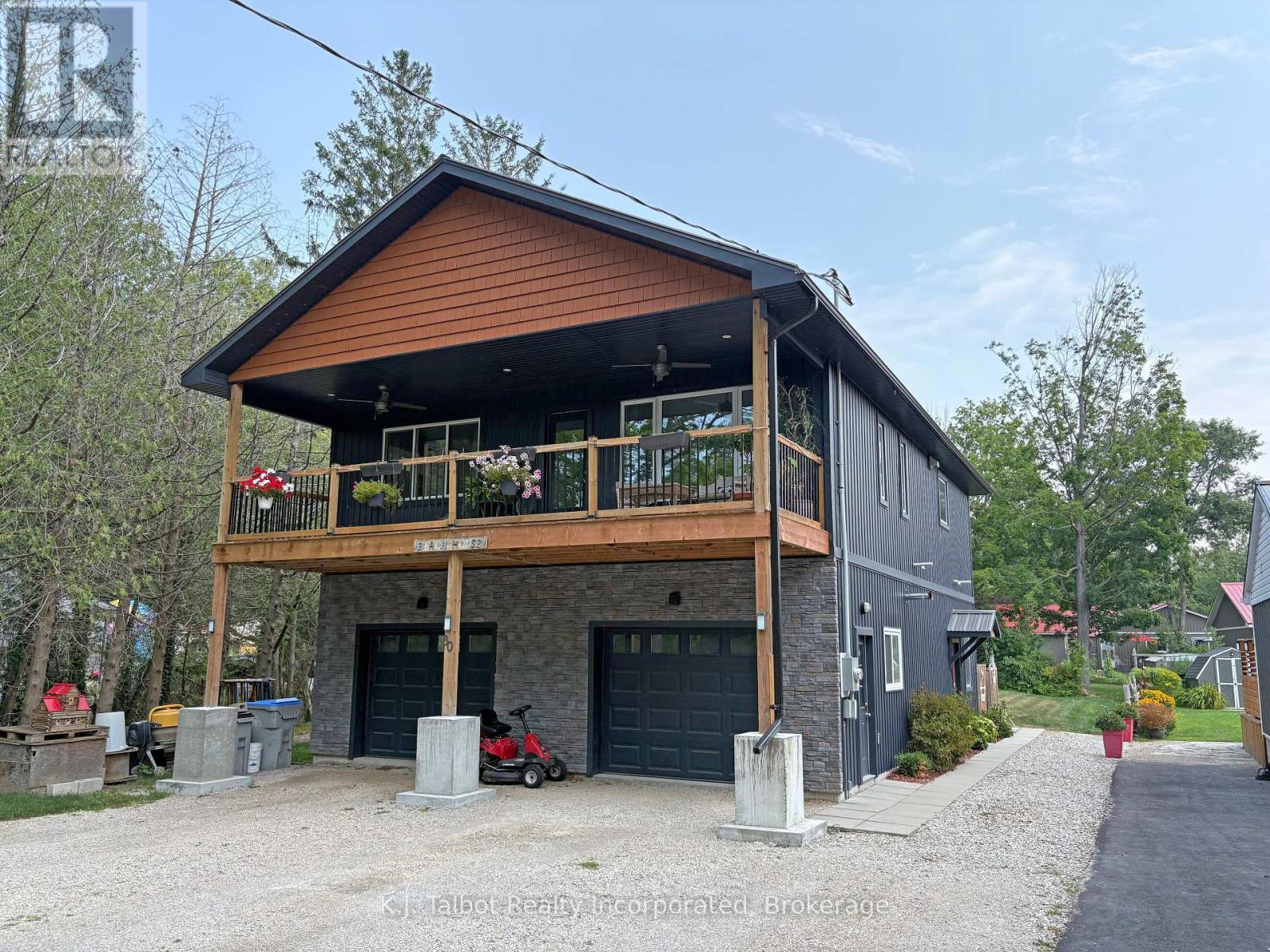 Property at 30 BLUEWATER DRIVE image 1
