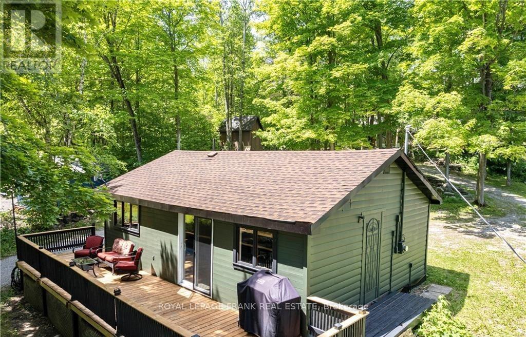 8 Fire Route 27, Trent Lakes, Ontario  K0L 1J0 - Photo 1 - X12333221