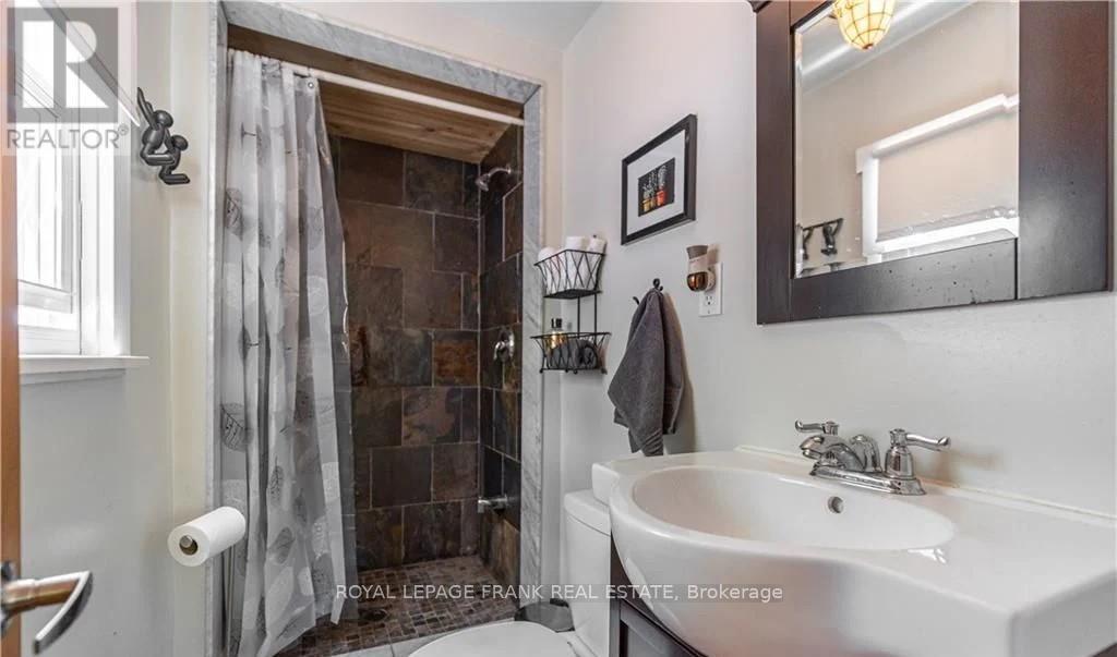 8 Fire Route 27, Trent Lakes, Ontario  K0L 1J0 - Photo 16 - X12333221