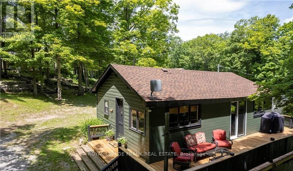 8 Fire Route 27, Trent Lakes, Ontario  K0L 1J0 - Photo 5 - X12333221