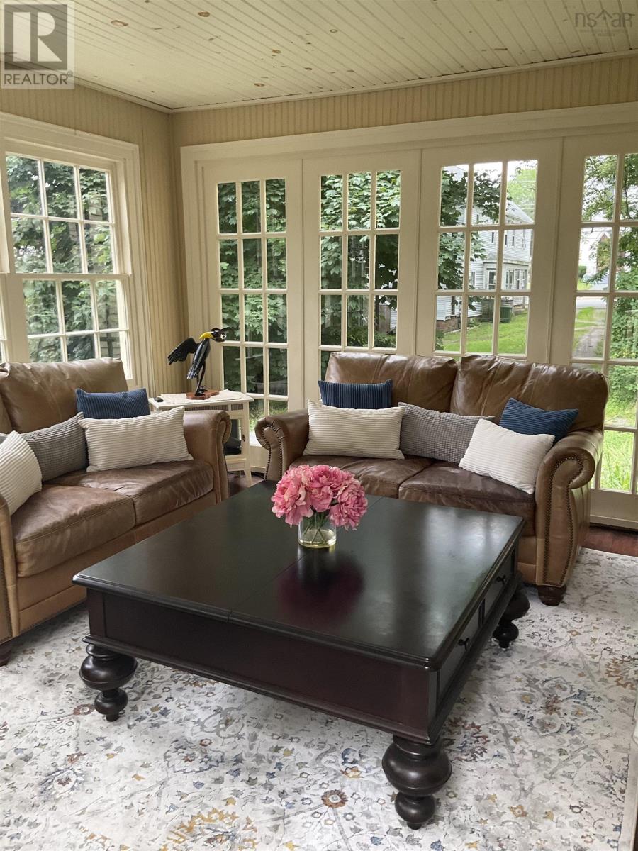 382 Main Street, Liverpool, Nova Scotia  B0T 1K0 - Photo 19 - 202419197