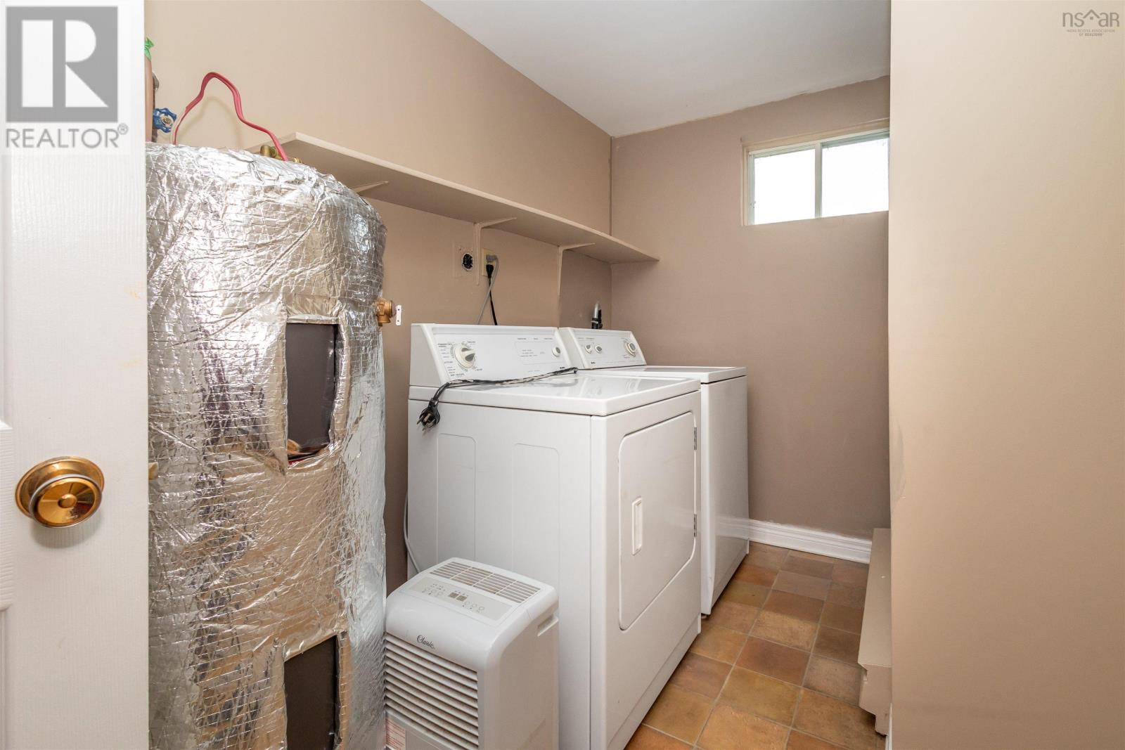 137 William Street, Sydney Mines, Nova Scotia  B1V 2J3 - Photo 36 - 202505324