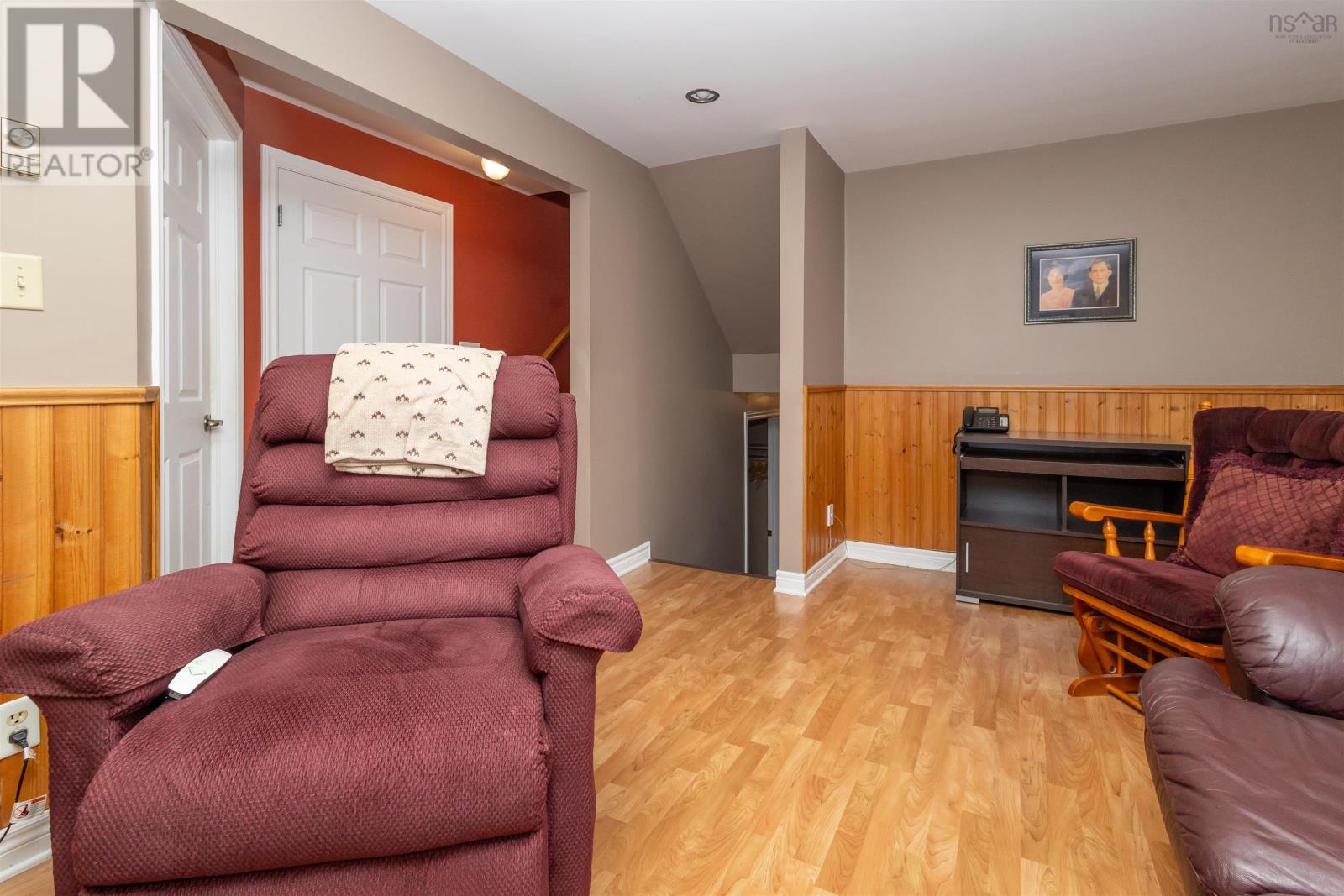 137 William Street, Sydney Mines, Nova Scotia  B1V 2J3 - Photo 29 - 202505324