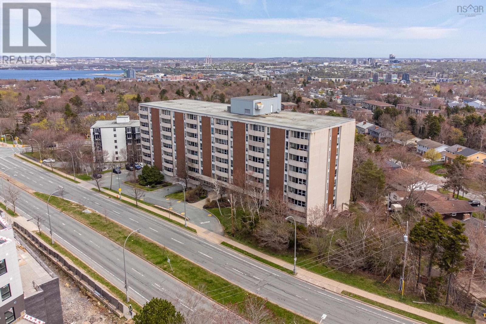 802 105 Dunbrack Street, Halifax, Nova Scotia  B3M 3G7 - Photo 1 - 202510260