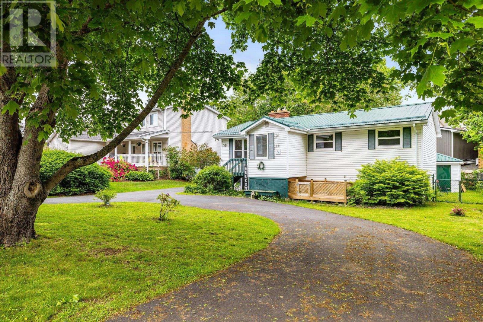 50 Redwood Avenue, Halifax, Nova Scotia  B3P 1Y6 - Photo 1 - 202514969