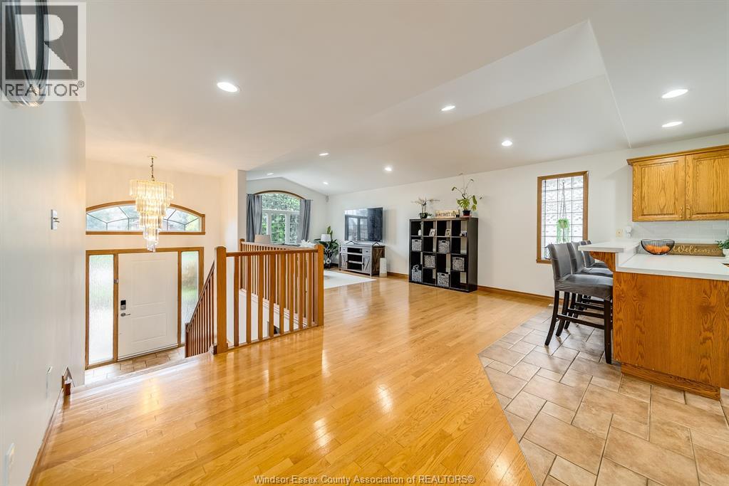 Property at 229 GIGNAC CRESCENT image 4
