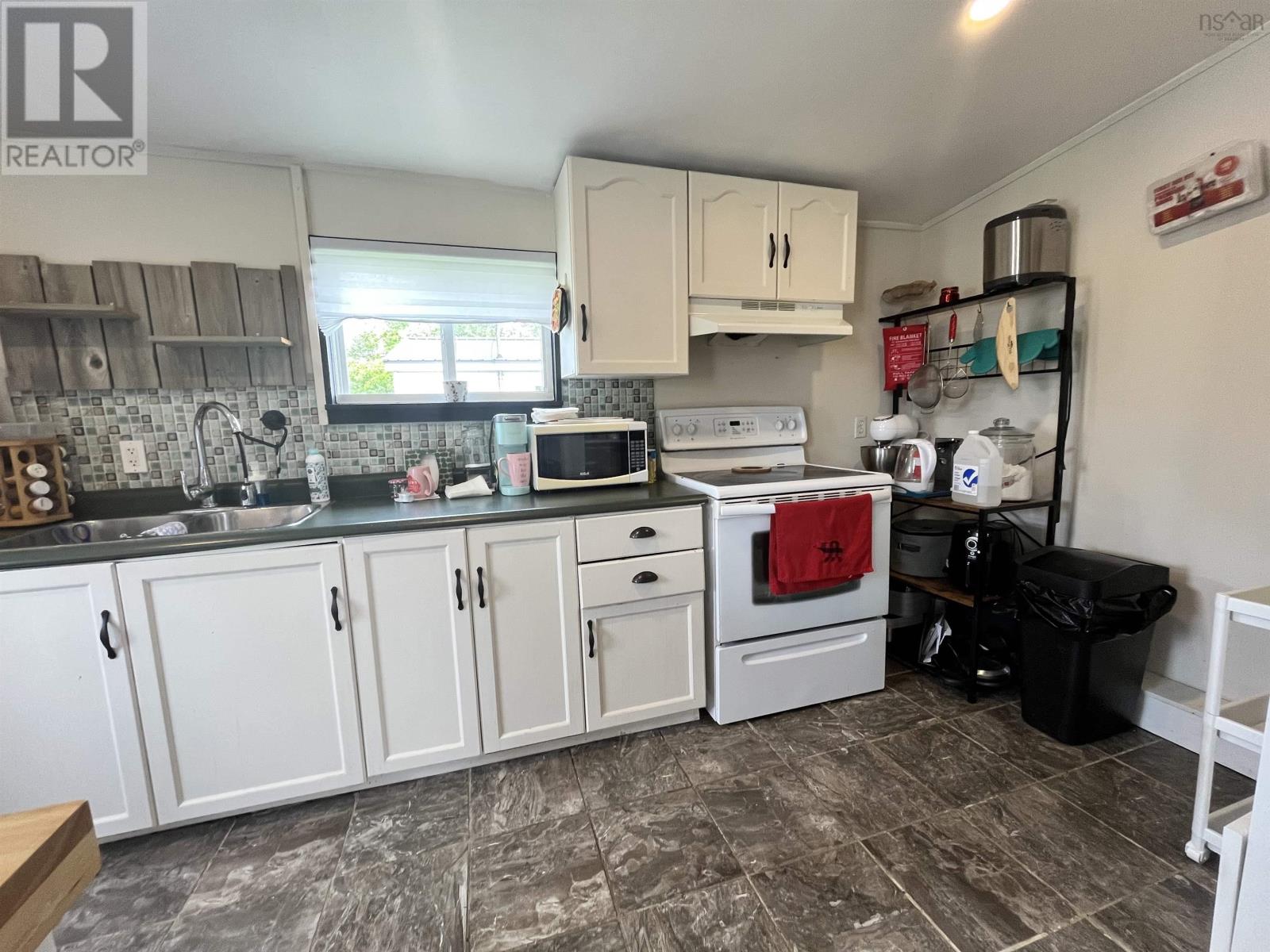 12 Michael Avenue, Mount Uniacke, Nova Scotia  B0N 1Z0 - Photo 8 - 202515308