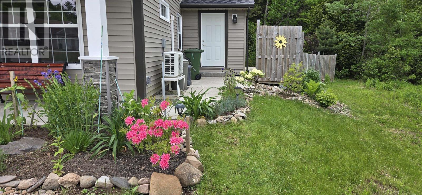 22 Jenifer Court, New Minas, Nova Scotia  B4N 0H7 - Photo 8 - 202514035