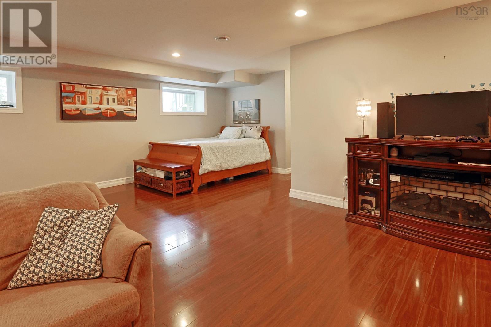 10 Spur Street, Mahone Bay, Nova Scotia  B0J 2E0 - Photo 21 - 202514599