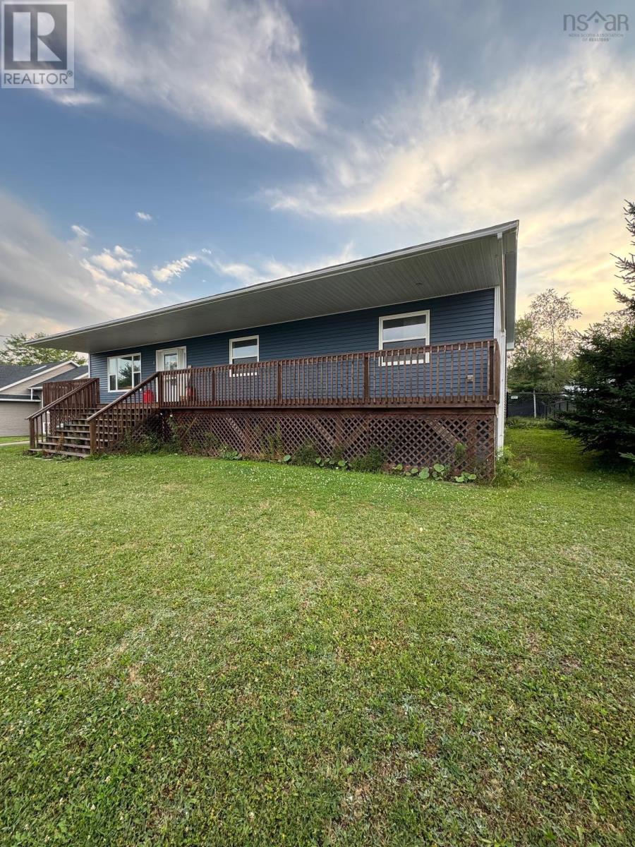 6 Roslindale Drive, Truro Heights, Nova Scotia  B6L 1T2 - Photo 2 - 202518807