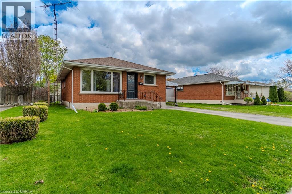 43 Linden Avenue, Brantford, Ontario  N3S 7E4 - Photo 3 - 40758712