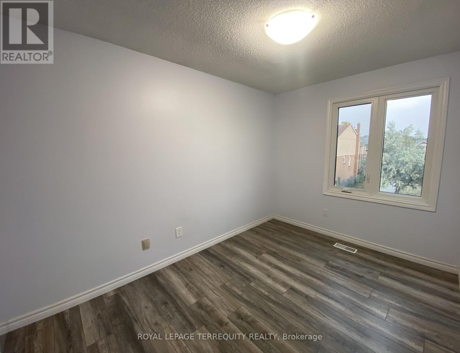 28 Festival Drive, Toronto, Ontario  M2R 3V1 - Photo 20 - C12333374