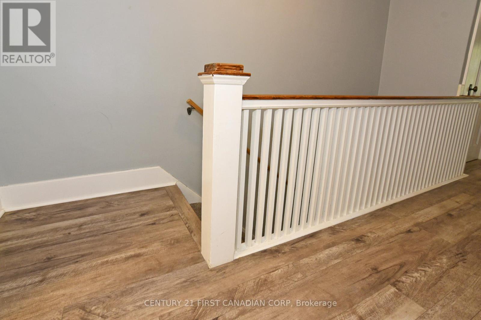 452 Charlotte Street, London East, Ontario  N5W 4A4 - Photo 16 - X12333455