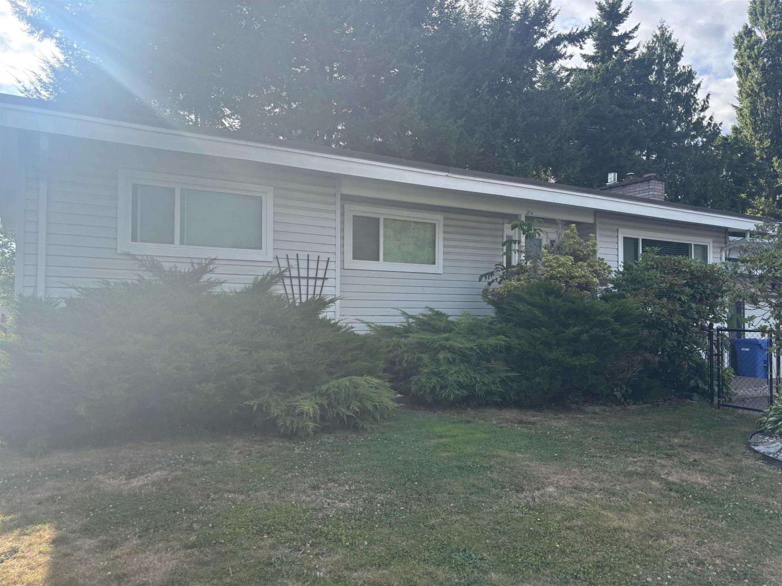 2255 Beaver Street, Abbotsford, British Columbia  V2T 3C9 - Photo 2 - R3034600